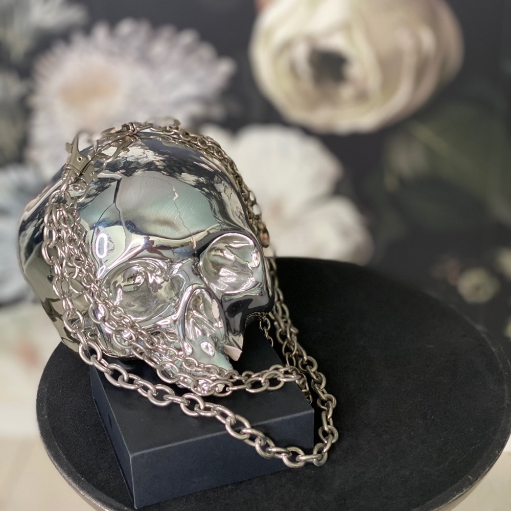 Pocket chain
